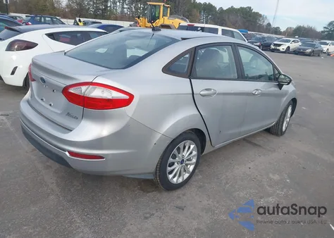 2014 Ford Fiesta S z USA, uszkodzony, nr VIN 3FADP4AJ0EM138997